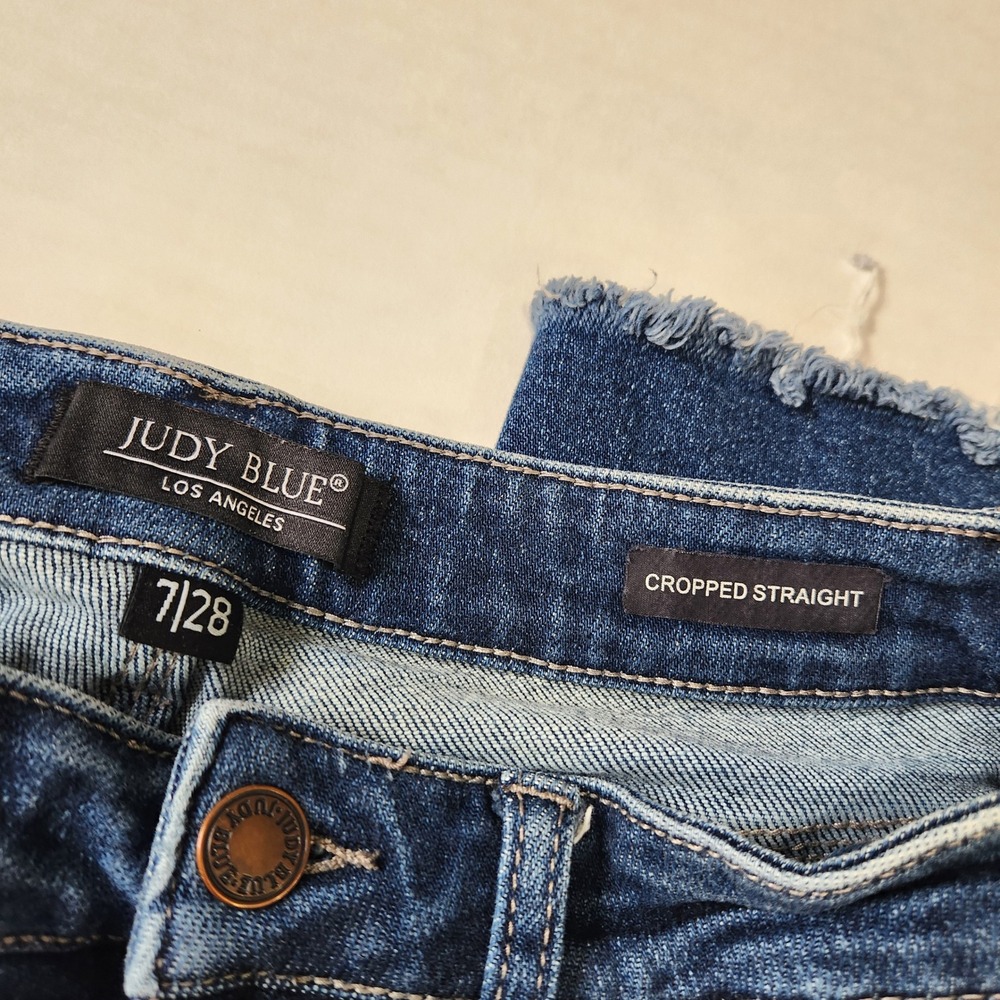 Judy Blue Cropped Straight Leg Jeans Dark Wash Raw Hem JB88375DK Size 7/28 - Picture 3 of 10